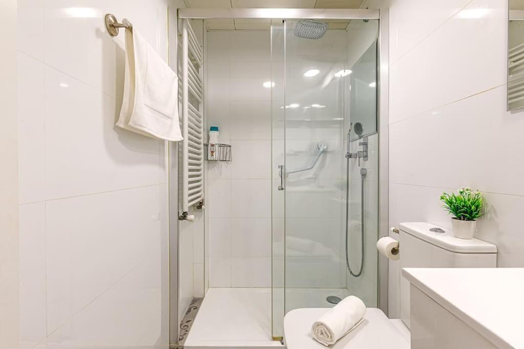 알리칸테 Moderno Apartamento Con Ac En Lorenzo Casanova 아파트 외부 사진